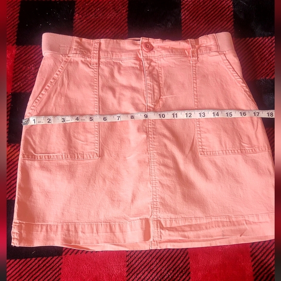 Lee Pastel Coral Skort with Front Pockets, And Beltloops - Picture 6 of 10